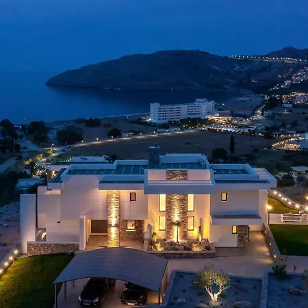 Alindo I Villa *